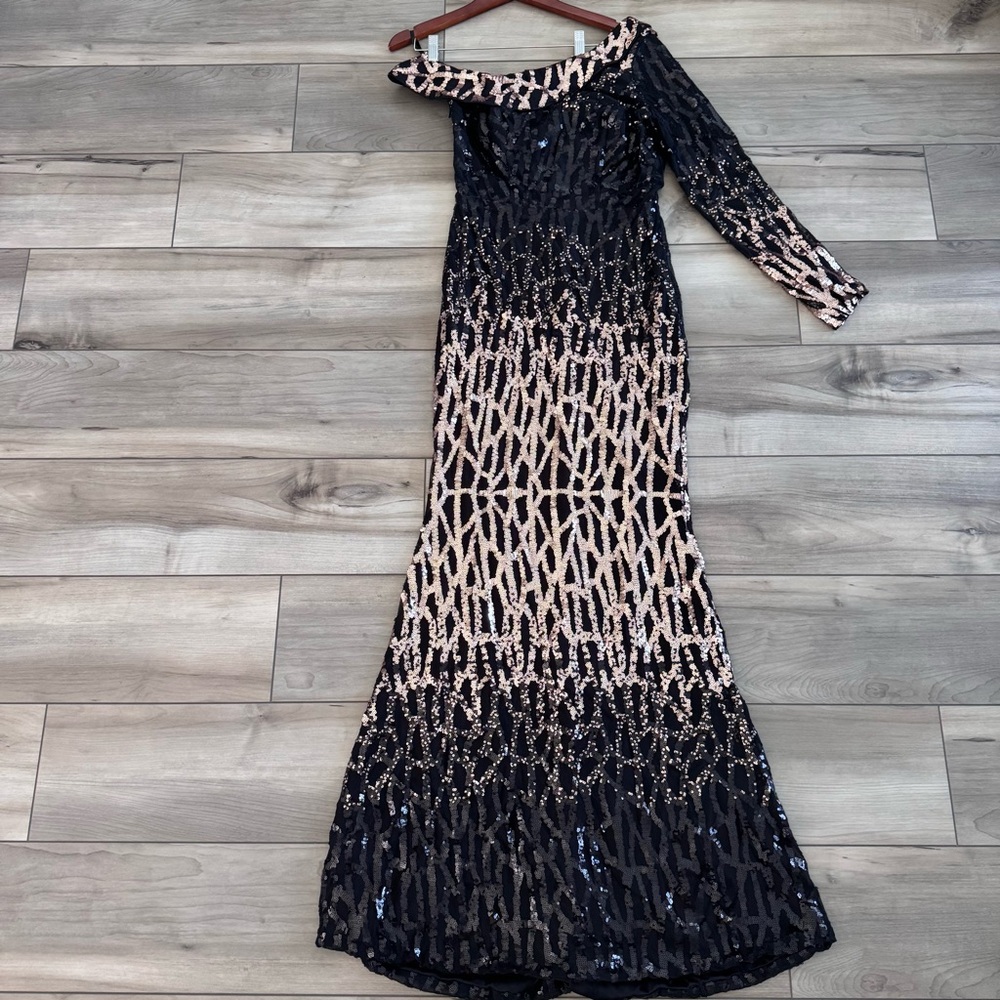 One Shoulder Sequin Long Sleeve Formal Evening Gown Dress Black and Gold L